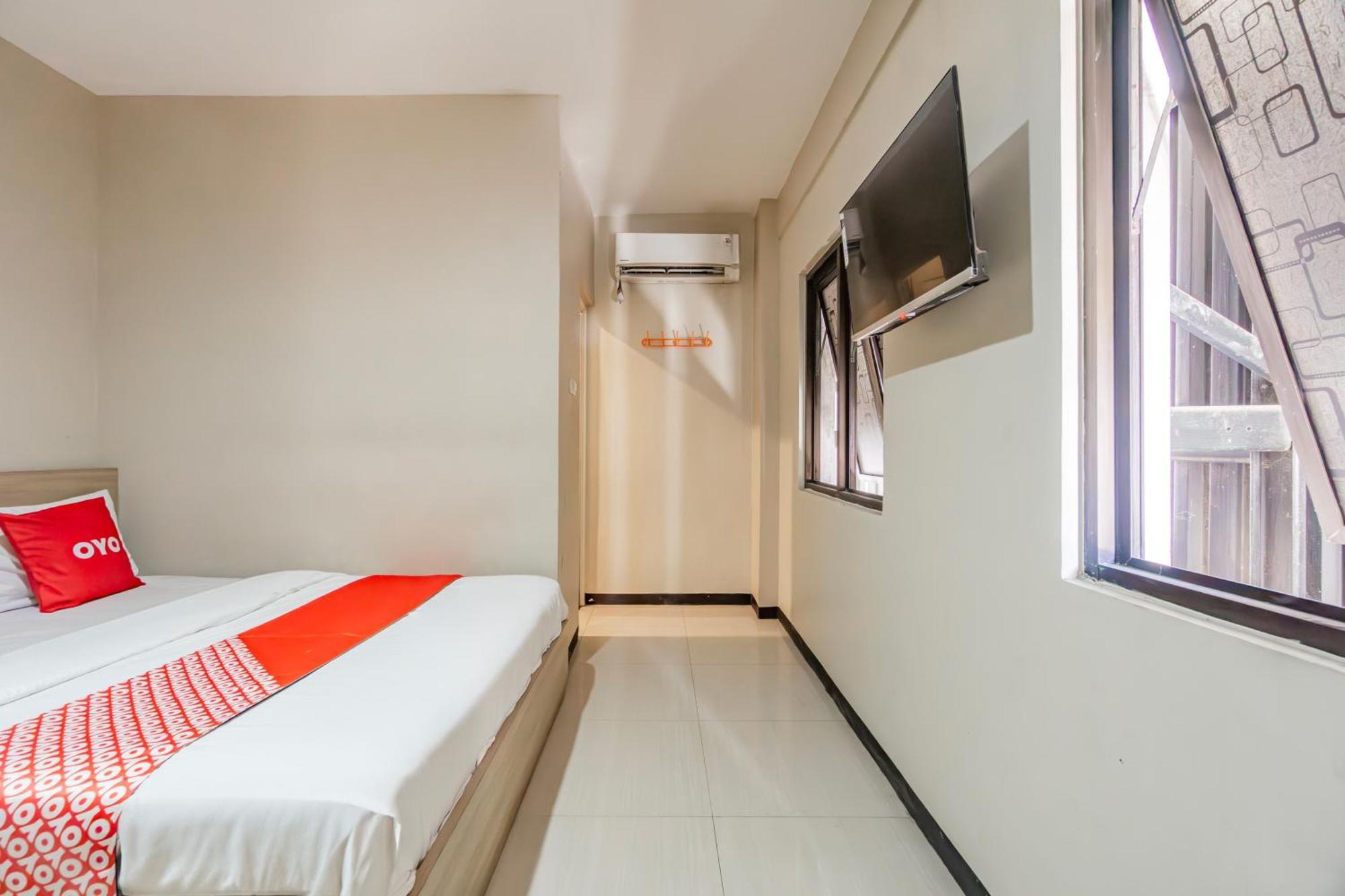 Ace Business Hotel Galaxy Surabaya Exterior foto